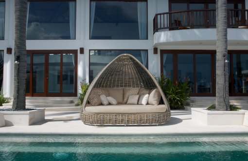 Shade Daybed - Black Mushroom