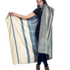 Catalina throw inside view