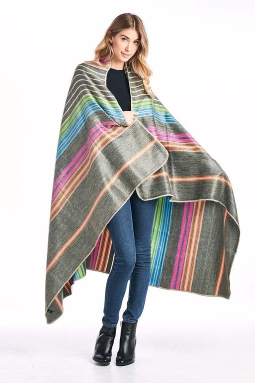 Fireworks Alpaca Throw and Blanket - Image 2