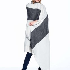 Monochrome Alpaca Throw
