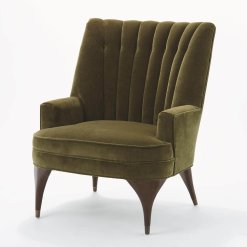 Duncan Chair in moss front view.