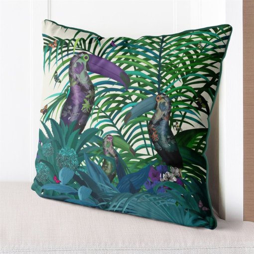 Andigena Pillow side view