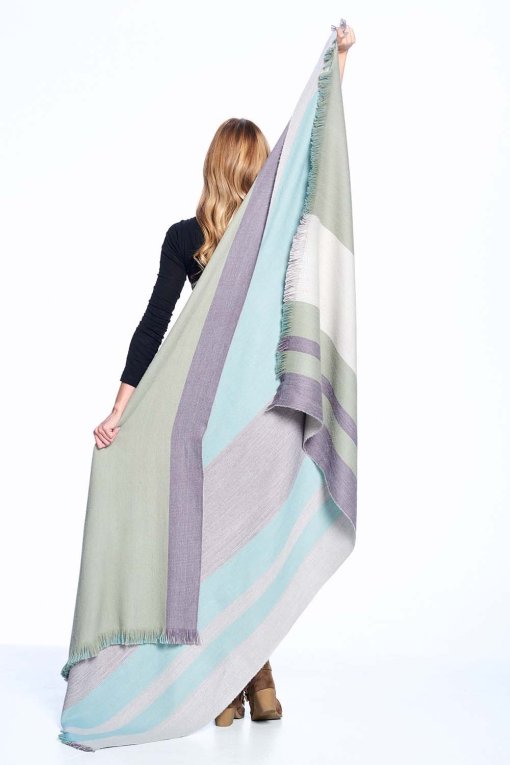 Ether Alpaca Throw - Reversible - Image 4