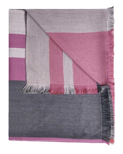 Sangria Alpaca Throw floded