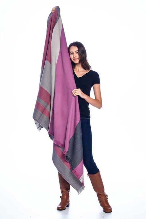 Sangria Alpaca Throw