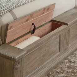 Acanthus Footboard storage closeup