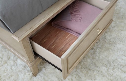 Storage drawer to the Starlight bed - open