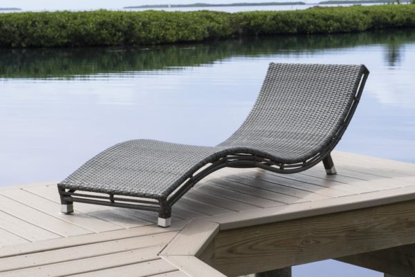 Panama Jack curved lounge chair front view