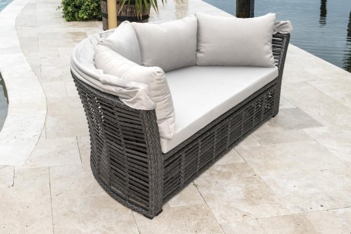 Panama Jack Canopy Daybed - Image 4