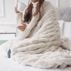 Ruched Ivory throw set.
