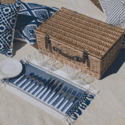 Blue&W basket lifestyle1