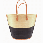 2-toned raffia tote in black/natural.