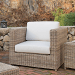 Chat Lounge chair lifestyle