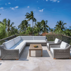 Tortola Right Facing sectional outside lifestyle