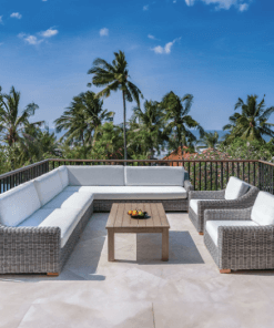 Tortola Right Facing sectional outside lifestyle