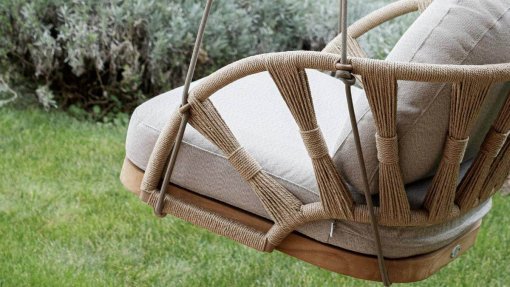 Krabi hanging chair closeup