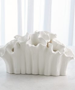 Coral horizontal vase lifestyle