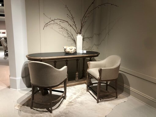 Architrave Pub table lifestyle2